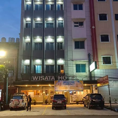 Hotel Wisata Палембанг Экстерьер фото