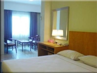 Hotel Wisata Палембанг Экстерьер фото
